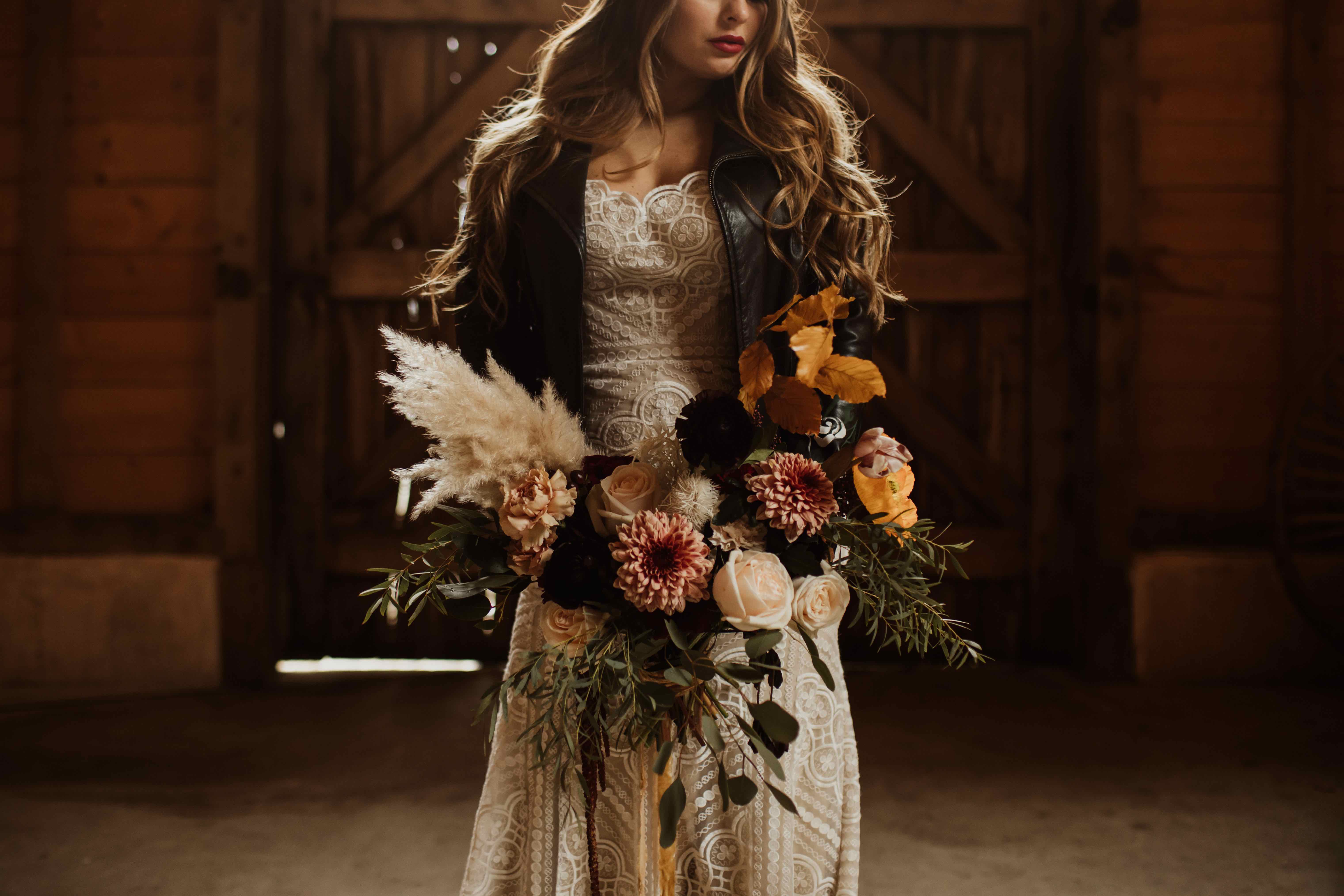 Beautiful portrait of this cool confident boho bride | Flowers by Iris & Co