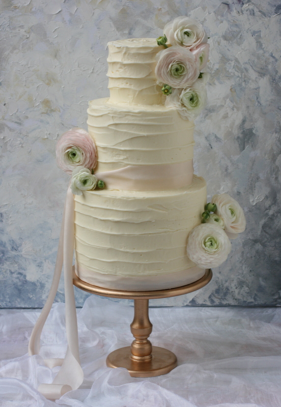 Buttercream Cake Inspiration with Ranunculus for an Early Spring Wedding