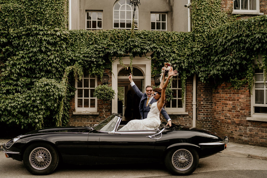 Modern wedding couple | Sussex wedding | Elena Popa Photography