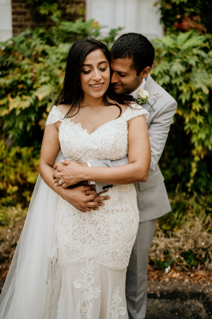 Intimate small wedding at Merton Registry Office | Elena Popa Photography