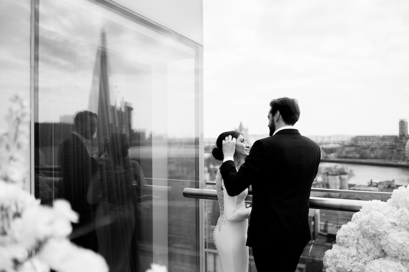 Penthouse Four Seasons Hotel London | Intimate luxury micro wedding | Rebecca Searle Photography