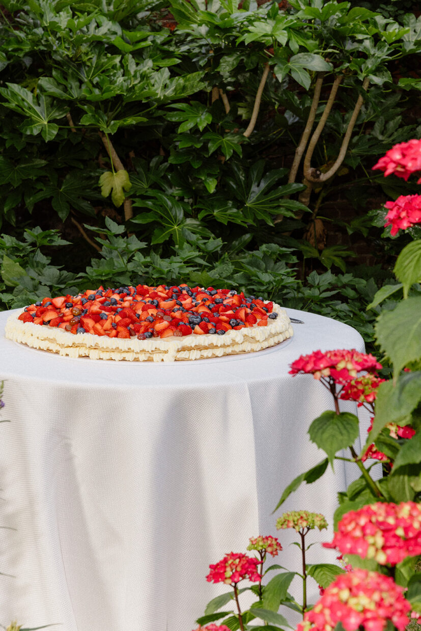 Millefoglie italian wedding cake at The Charterhouse | Clerkenwell London | Ela Tatiana Photography